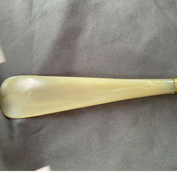 Vintage Hand Carved Shoehorn - Picture 9 of 10